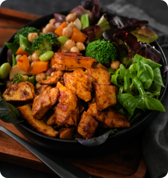 Veganer lauwarmer Chicken Kichererbsen Salat